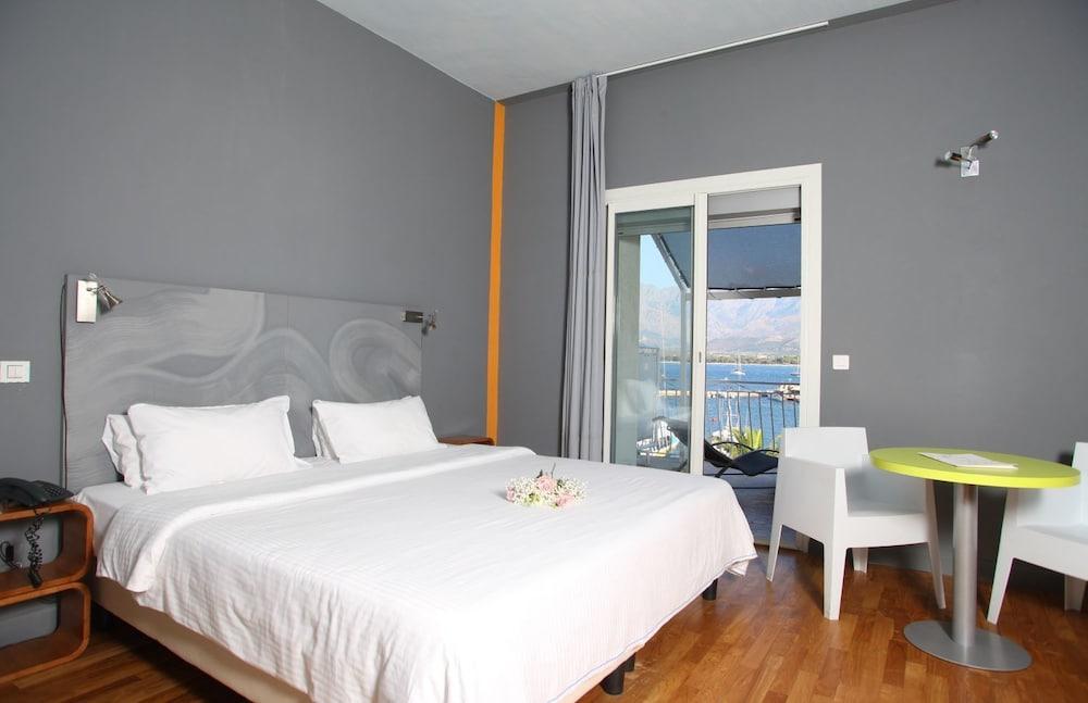 Hotel Balanea Calvi  Buitenkant foto