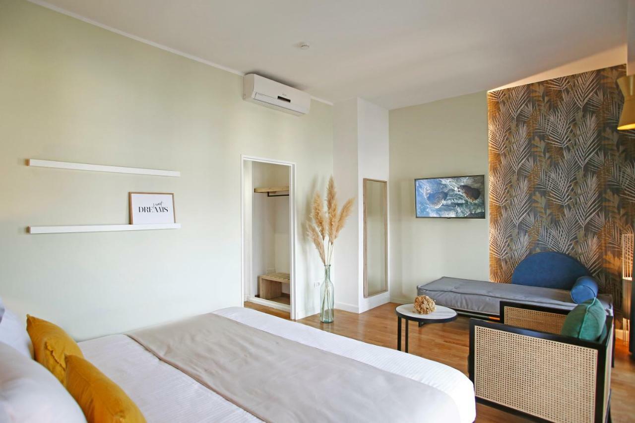 Hotel Balanea Calvi  Buitenkant foto